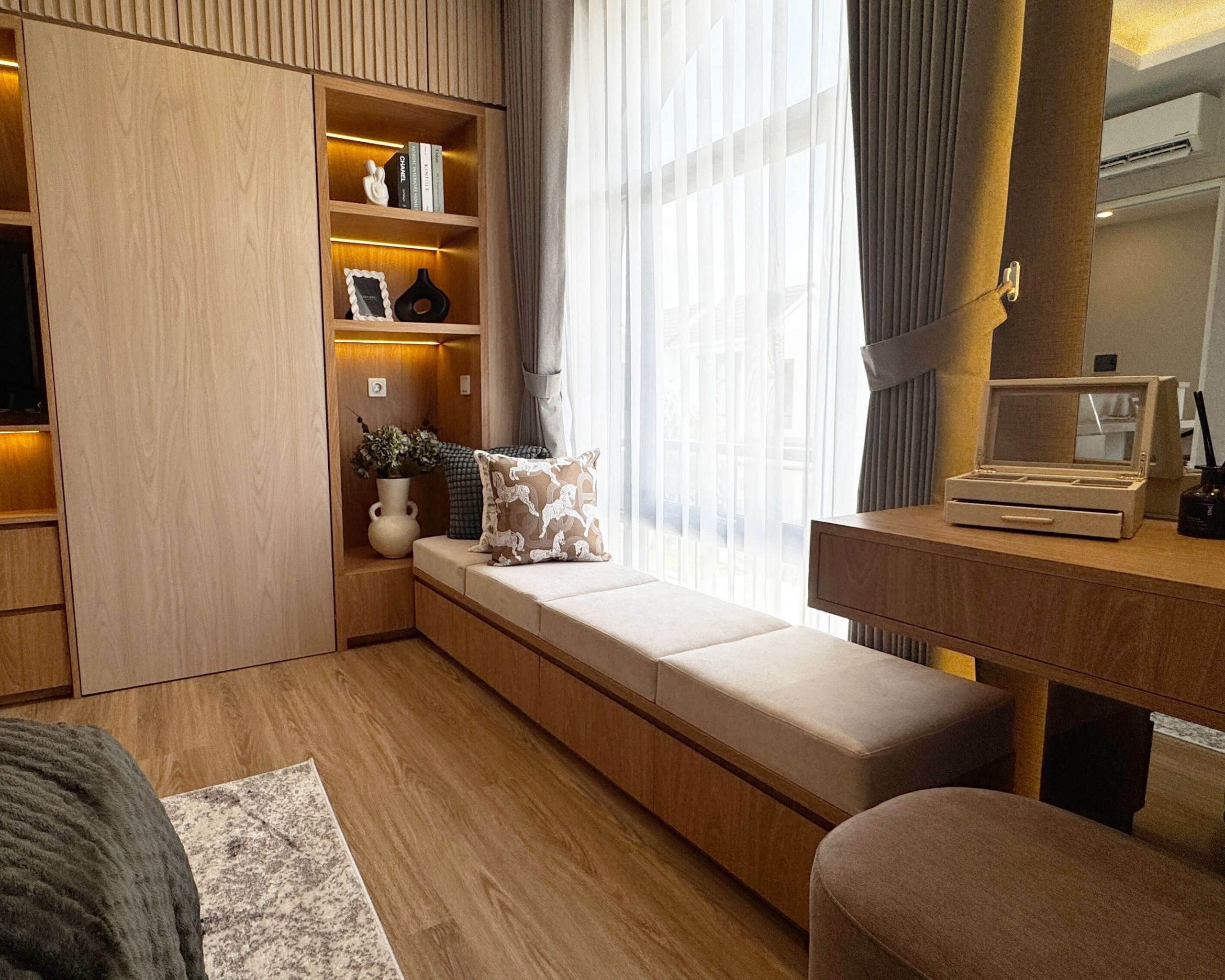 Model Jendela Bay Window